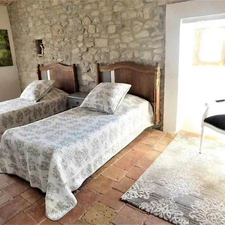 Frühstückspension Le Prieure Saint Louis 3*