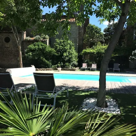 Le Prieure Saint Louis Frühstückspension 3*