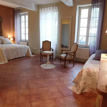 Le Prieure Saint Louis 3*