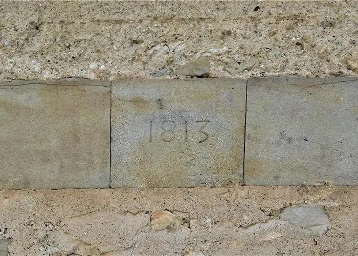 Le Prieure Saint Louis 플루르