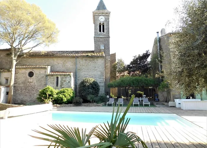 Le Prieure Saint Louis 3* 플루르