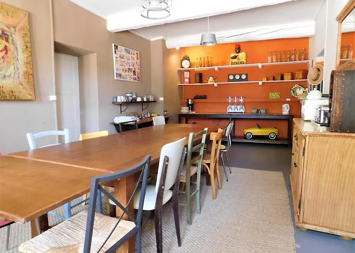 Le Prieure Saint Louis B&B