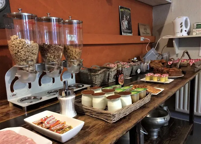 Le Prieure Saint Louis B&B