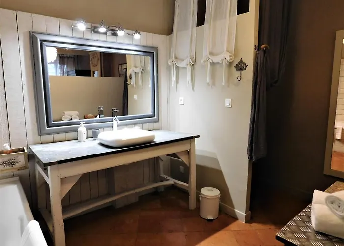 Le Prieure Saint Louis B&B 3*