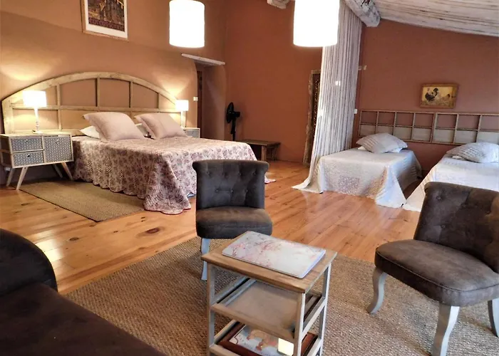 Le Prieure Saint Louis 플루르