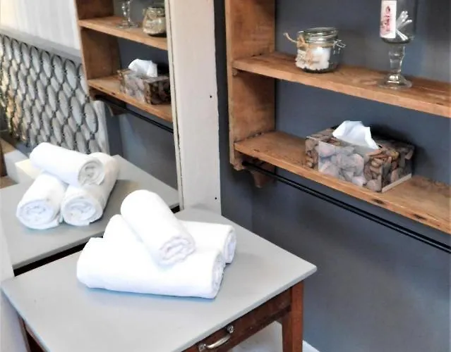 Le Prieure Saint Louis B&B 3*